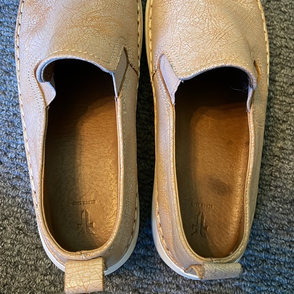 Frye 3470727 -LIL slip on Flats Womens 8.5 M 7200043 k17 crackle - Picture 8 of 8
